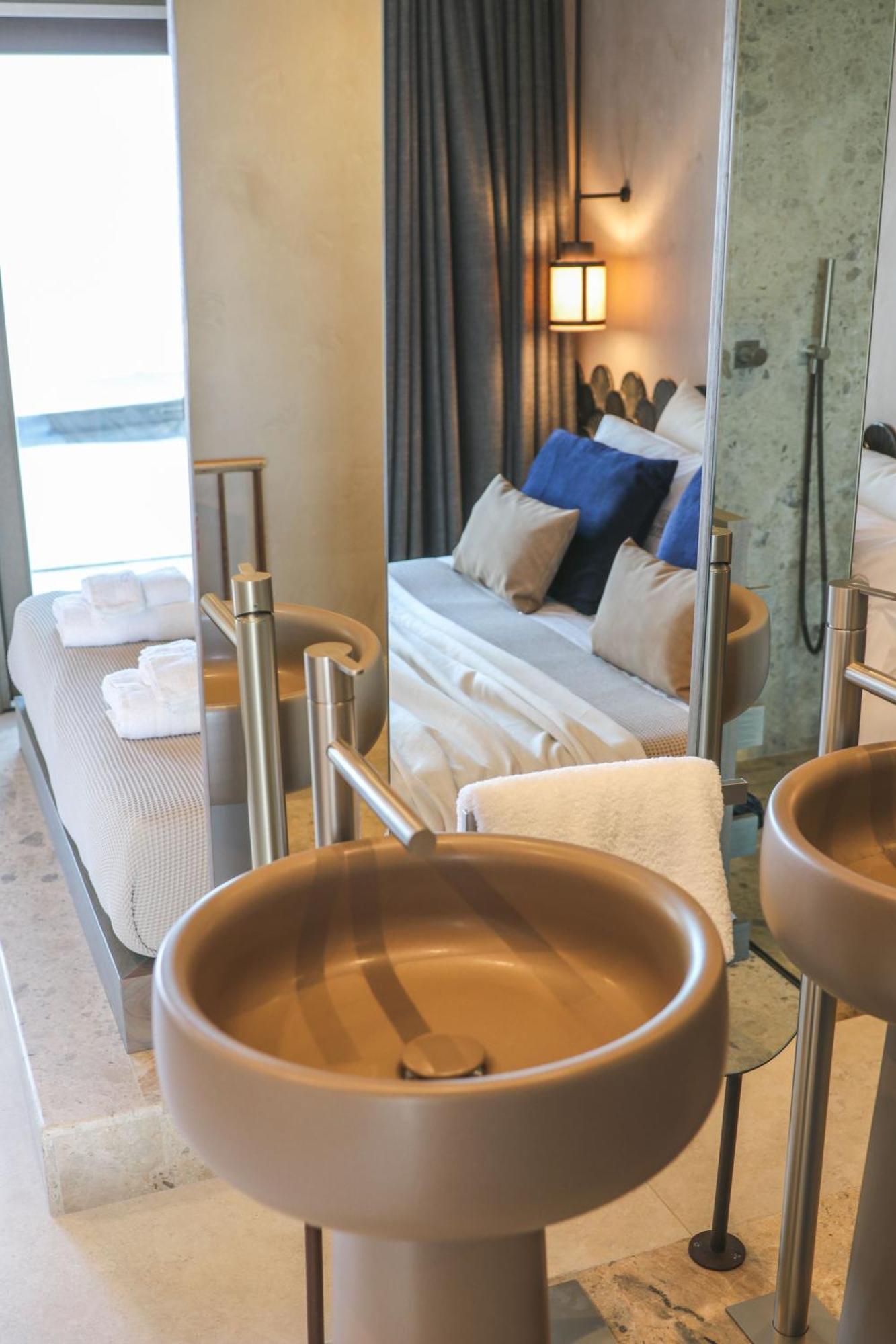Naxos Rhyton Hotel Naxos City Exterior photo